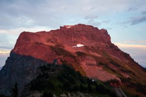 Mount Cheam hiking photograph